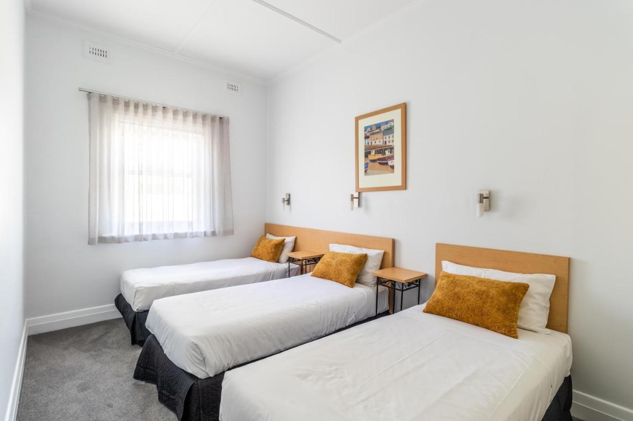 Bayview Apartments Glenelg Аделаїда Екстер'єр фото