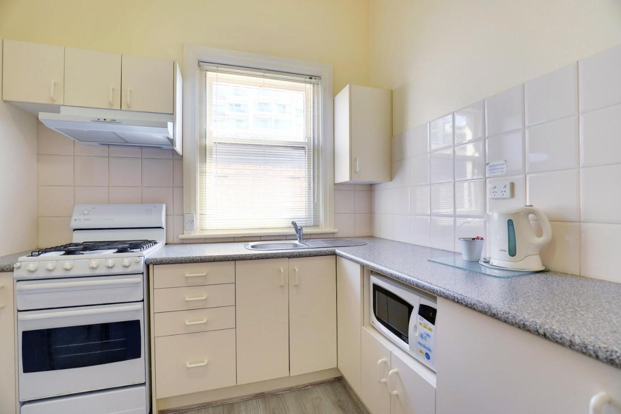 Bayview Apartments Glenelg Аделаїда Екстер'єр фото