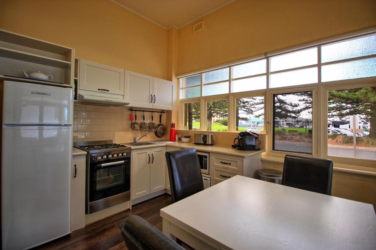 Bayview Apartments Glenelg Аделаїда Екстер'єр фото